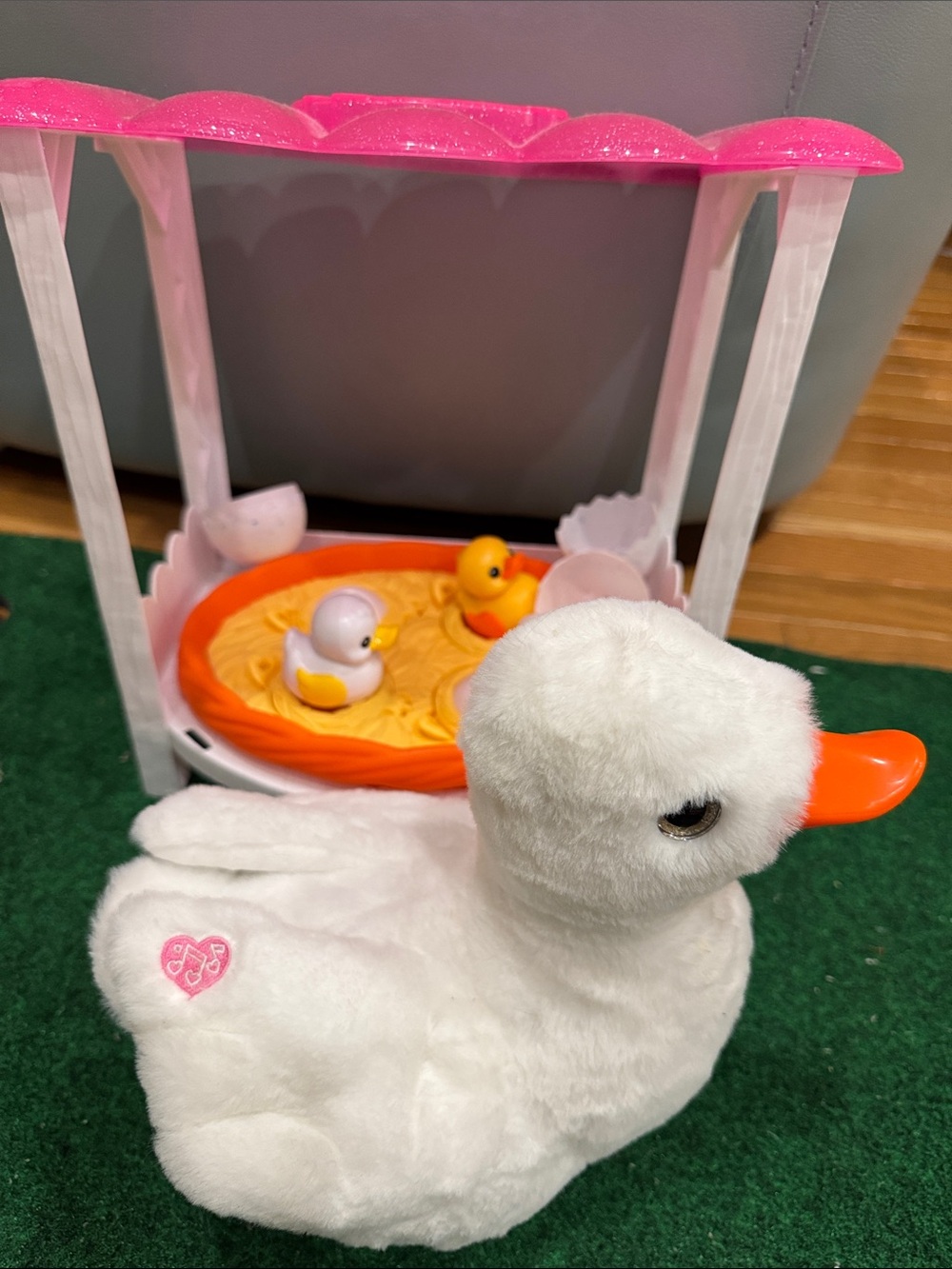 Pets Alive Mommy Duck & Baby Surprise